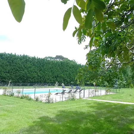 Domaine De - De Groupe - Piscine Casa de Férias *